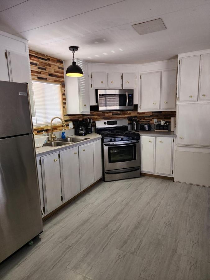 1 Bdrm Grand Canyon Bridge Rental Dolan Springs المظهر الخارجي الصورة